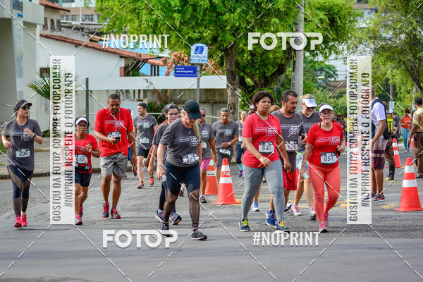 Buy your photos of the eventSantander Track&Field Run Series - Shopping da Bahia on Fotop