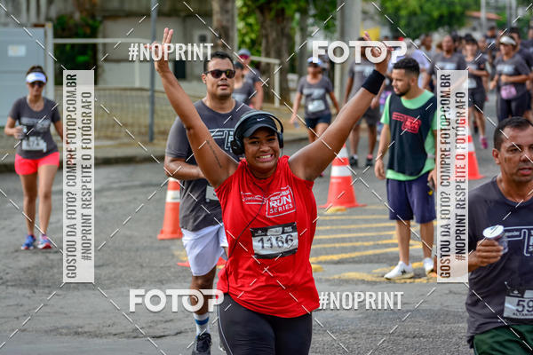 Compre suas fotos do eventoSantander Track&Field Run Series - Shopping da Bahia no Fotop