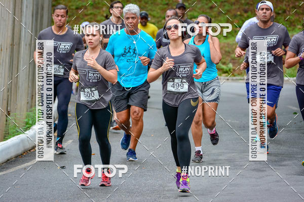 Compre suas fotos do eventoSantander Track&Field Run Series - Shopping da Bahia no Fotop