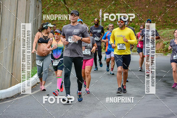 Compre suas fotos do eventoSantander Track&Field Run Series - Shopping da Bahia no Fotop