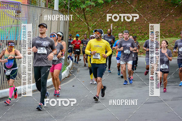 Compre suas fotos do eventoSantander Track&Field Run Series - Shopping da Bahia no Fotop