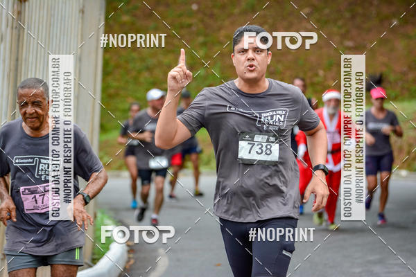 Compre suas fotos do eventoSantander Track&Field Run Series - Shopping da Bahia no Fotop
