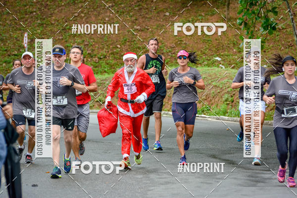 Compre suas fotos do eventoSantander Track&Field Run Series - Shopping da Bahia no Fotop