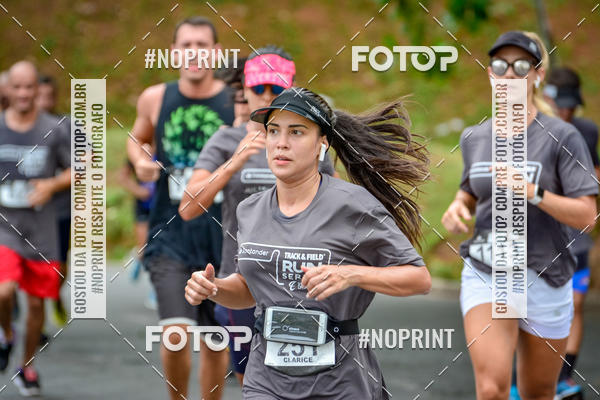 Compre suas fotos do eventoSantander Track&Field Run Series - Shopping da Bahia no Fotop