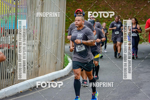 Buy your photos of the eventSantander Track&Field Run Series - Shopping da Bahia on Fotop