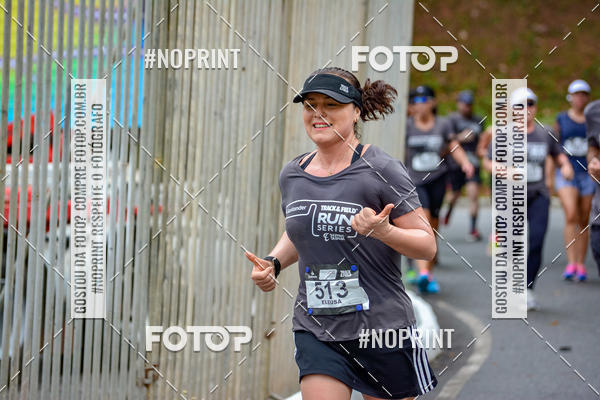 Buy your photos of the eventSantander Track&Field Run Series - Shopping da Bahia on Fotop