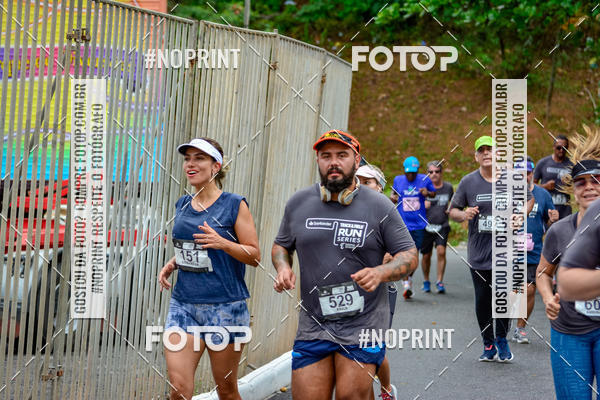 Buy your photos of the eventSantander Track&Field Run Series - Shopping da Bahia on Fotop