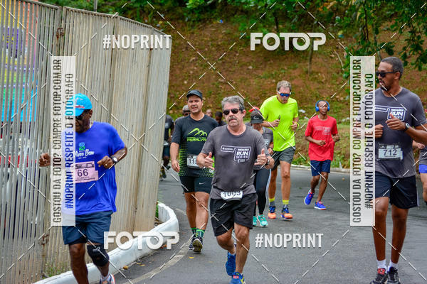 Buy your photos of the eventSantander Track&Field Run Series - Shopping da Bahia on Fotop