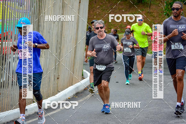 Buy your photos of the eventSantander Track&Field Run Series - Shopping da Bahia on Fotop