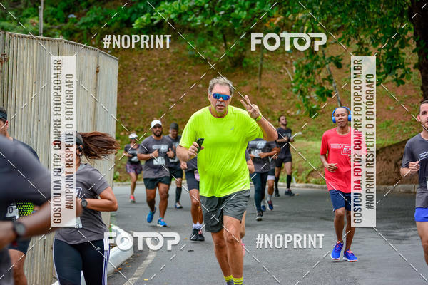 Buy your photos of the eventSantander Track&Field Run Series - Shopping da Bahia on Fotop