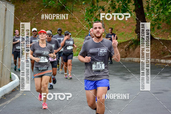 Buy your photos of the eventSantander Track&Field Run Series - Shopping da Bahia on Fotop