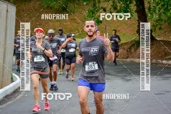 Buy your photos of the eventSantander Track&Field Run Series - Shopping da Bahia on Fotop