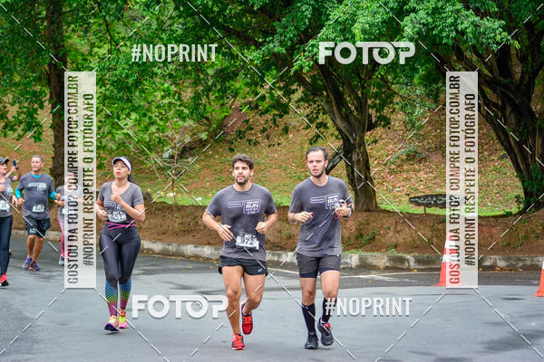 Buy your photos of the eventSantander Track&Field Run Series - Shopping da Bahia on Fotop