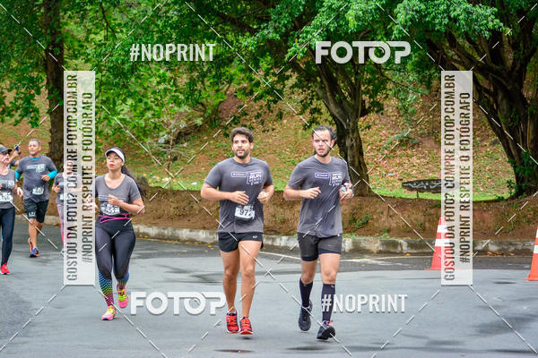 Buy your photos of the eventSantander Track&Field Run Series - Shopping da Bahia on Fotop