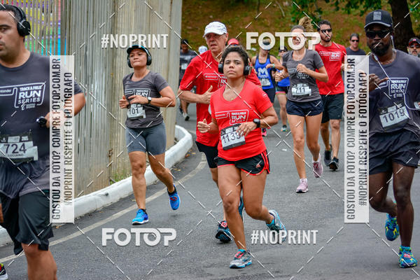 Buy your photos of the eventSantander Track&Field Run Series - Shopping da Bahia on Fotop