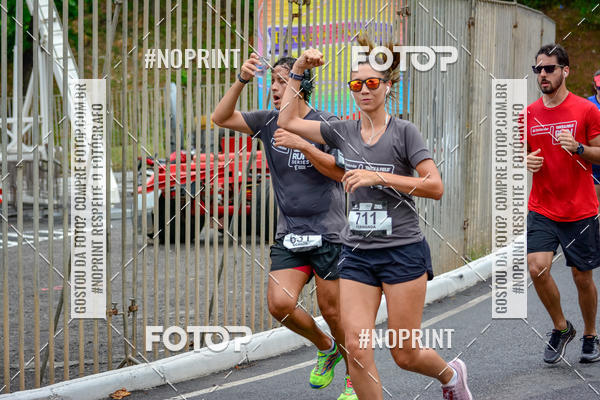 Buy your photos of the eventSantander Track&Field Run Series - Shopping da Bahia on Fotop