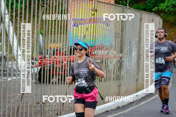 Buy your photos of the eventSantander Track&Field Run Series - Shopping da Bahia on Fotop
