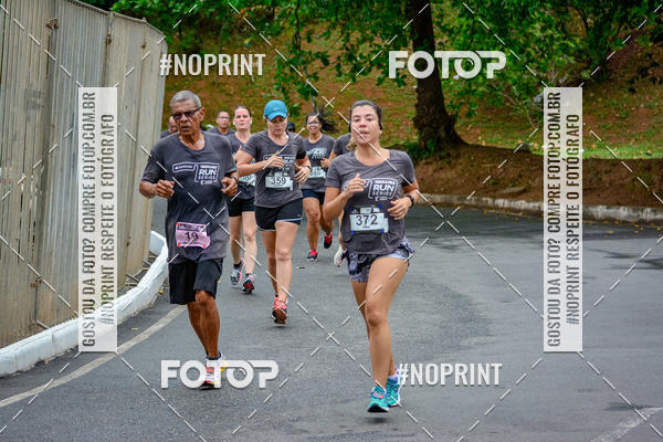 Buy your photos of the eventSantander Track&Field Run Series - Shopping da Bahia on Fotop