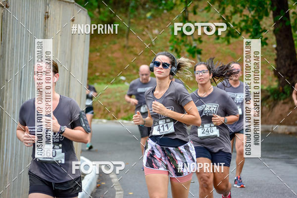 Buy your photos of the eventSantander Track&Field Run Series - Shopping da Bahia on Fotop
