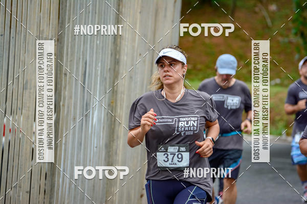Buy your photos of the eventSantander Track&Field Run Series - Shopping da Bahia on Fotop