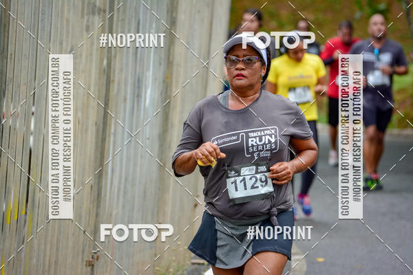 Buy your photos of the eventSantander Track&Field Run Series - Shopping da Bahia on Fotop