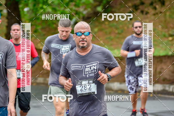 Buy your photos of the eventSantander Track&Field Run Series - Shopping da Bahia on Fotop