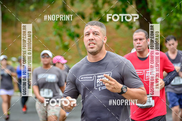 Buy your photos of the eventSantander Track&Field Run Series - Shopping da Bahia on Fotop