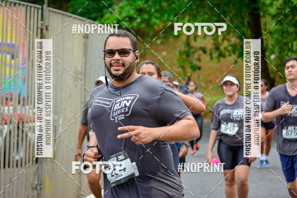 Acquista le foto dell'eventoSantander Track&Field Run Series - Shopping da Bahia in Fotop