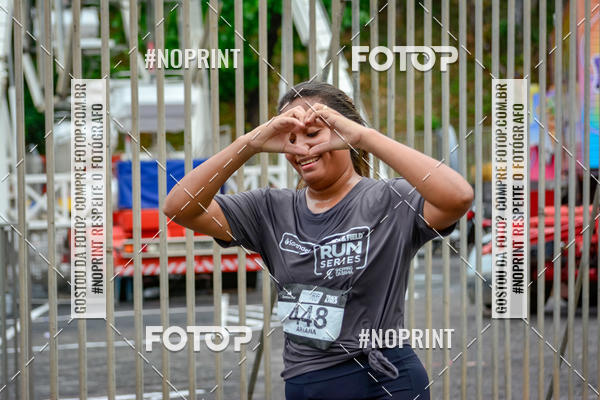 Buy your photos of the eventSantander Track&Field Run Series - Shopping da Bahia on Fotop