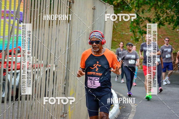 Buy your photos of the eventSantander Track&Field Run Series - Shopping da Bahia on Fotop