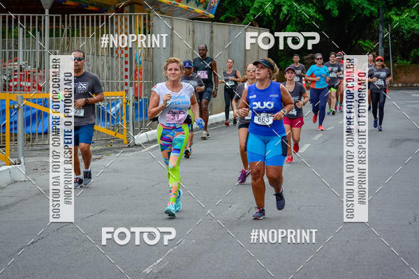 Buy your photos of the eventSantander Track&Field Run Series - Shopping da Bahia on Fotop