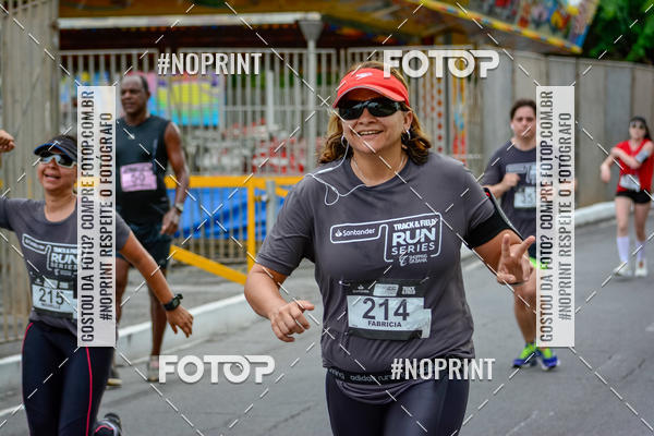 Buy your photos of the eventSantander Track&Field Run Series - Shopping da Bahia on Fotop