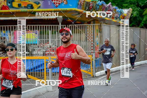 Buy your photos of the eventSantander Track&Field Run Series - Shopping da Bahia on Fotop
