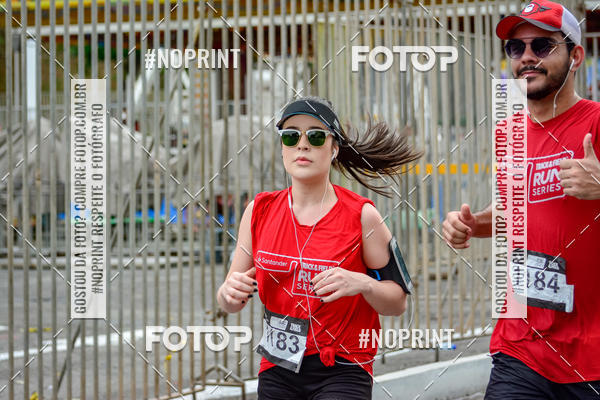Buy your photos of the eventSantander Track&Field Run Series - Shopping da Bahia on Fotop
