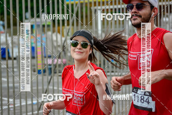 Buy your photos of the eventSantander Track&Field Run Series - Shopping da Bahia on Fotop