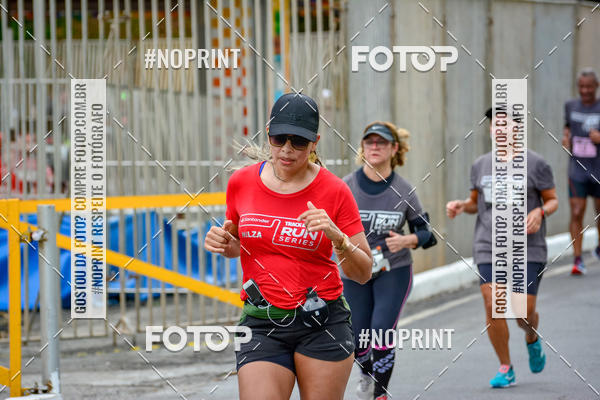 Buy your photos of the eventSantander Track&Field Run Series - Shopping da Bahia on Fotop