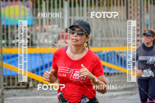 Buy your photos of the eventSantander Track&Field Run Series - Shopping da Bahia on Fotop