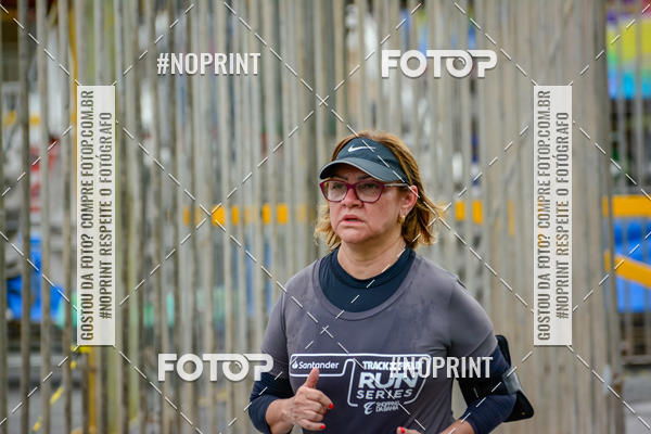 Buy your photos of the eventSantander Track&Field Run Series - Shopping da Bahia on Fotop