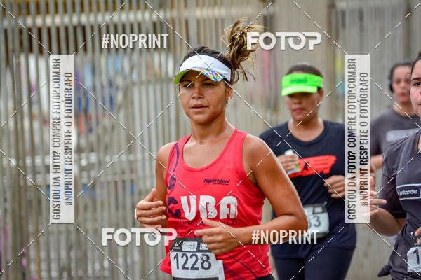 Buy your photos of the eventSantander Track&Field Run Series - Shopping da Bahia on Fotop