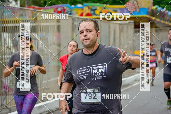 Buy your photos of the eventSantander Track&Field Run Series - Shopping da Bahia on Fotop