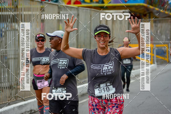 Buy your photos of the eventSantander Track&Field Run Series - Shopping da Bahia on Fotop