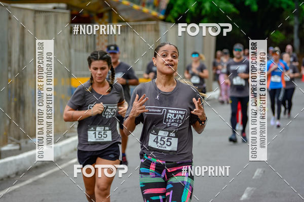 Buy your photos of the eventSantander Track&Field Run Series - Shopping da Bahia on Fotop