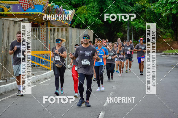 Buy your photos of the eventSantander Track&Field Run Series - Shopping da Bahia on Fotop