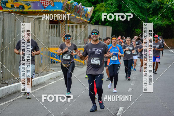 Buy your photos of the eventSantander Track&Field Run Series - Shopping da Bahia on Fotop