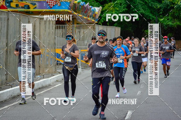 Buy your photos of the eventSantander Track&Field Run Series - Shopping da Bahia on Fotop