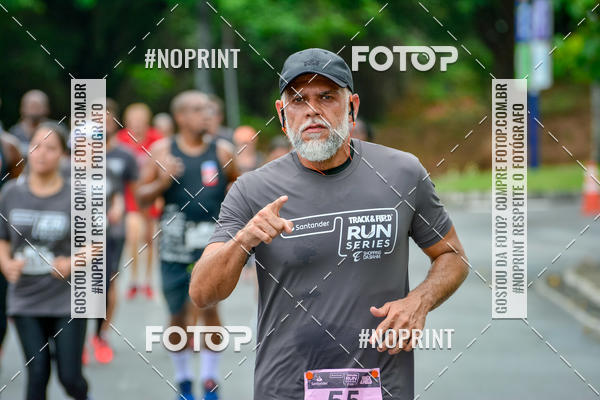 Buy your photos of the eventSantander Track&Field Run Series - Shopping da Bahia on Fotop