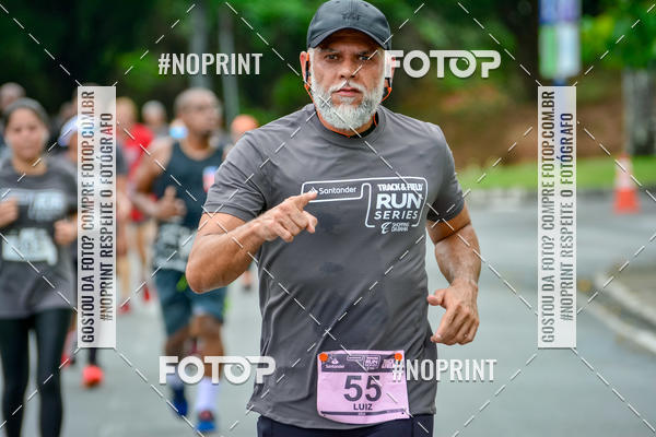 Buy your photos of the eventSantander Track&Field Run Series - Shopping da Bahia on Fotop