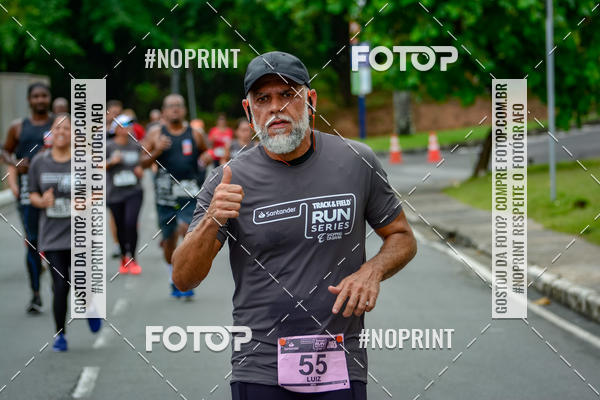 Buy your photos of the eventSantander Track&Field Run Series - Shopping da Bahia on Fotop