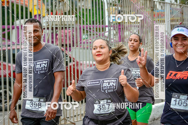 Buy your photos of the eventSantander Track&Field Run Series - Shopping da Bahia on Fotop