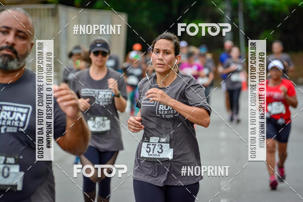 Buy your photos of the eventSantander Track&Field Run Series - Shopping da Bahia on Fotop